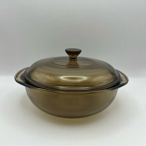 Pyrex Amber Glass Casserole Dish with Lid